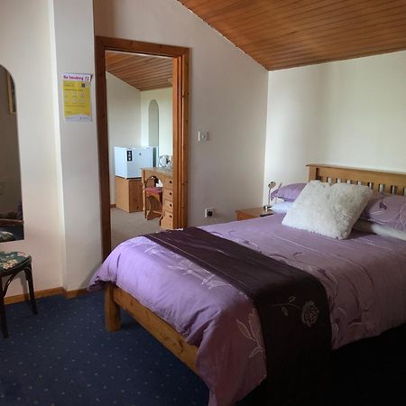 Beech Lodge B&B Lisheenanoran ภายนอก รูปภาพ