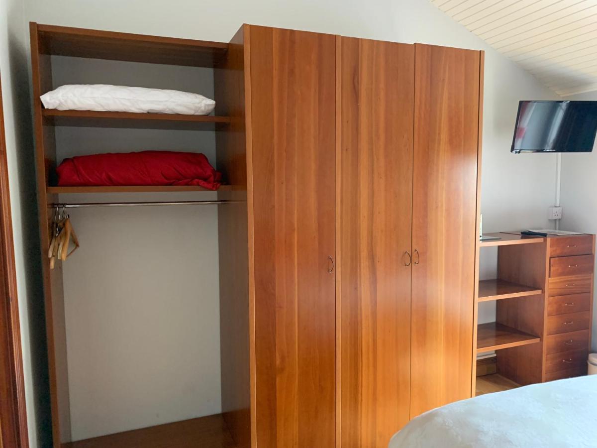 Beech Lodge B&B Lisheenanoran ภายนอก รูปภาพ