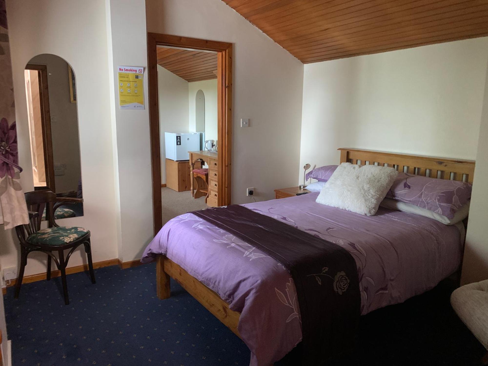 Beech Lodge B&B Lisheenanoran ภายนอก รูปภาพ