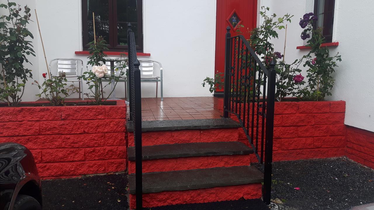 Beech Lodge B&B Lisheenanoran ภายนอก รูปภาพ